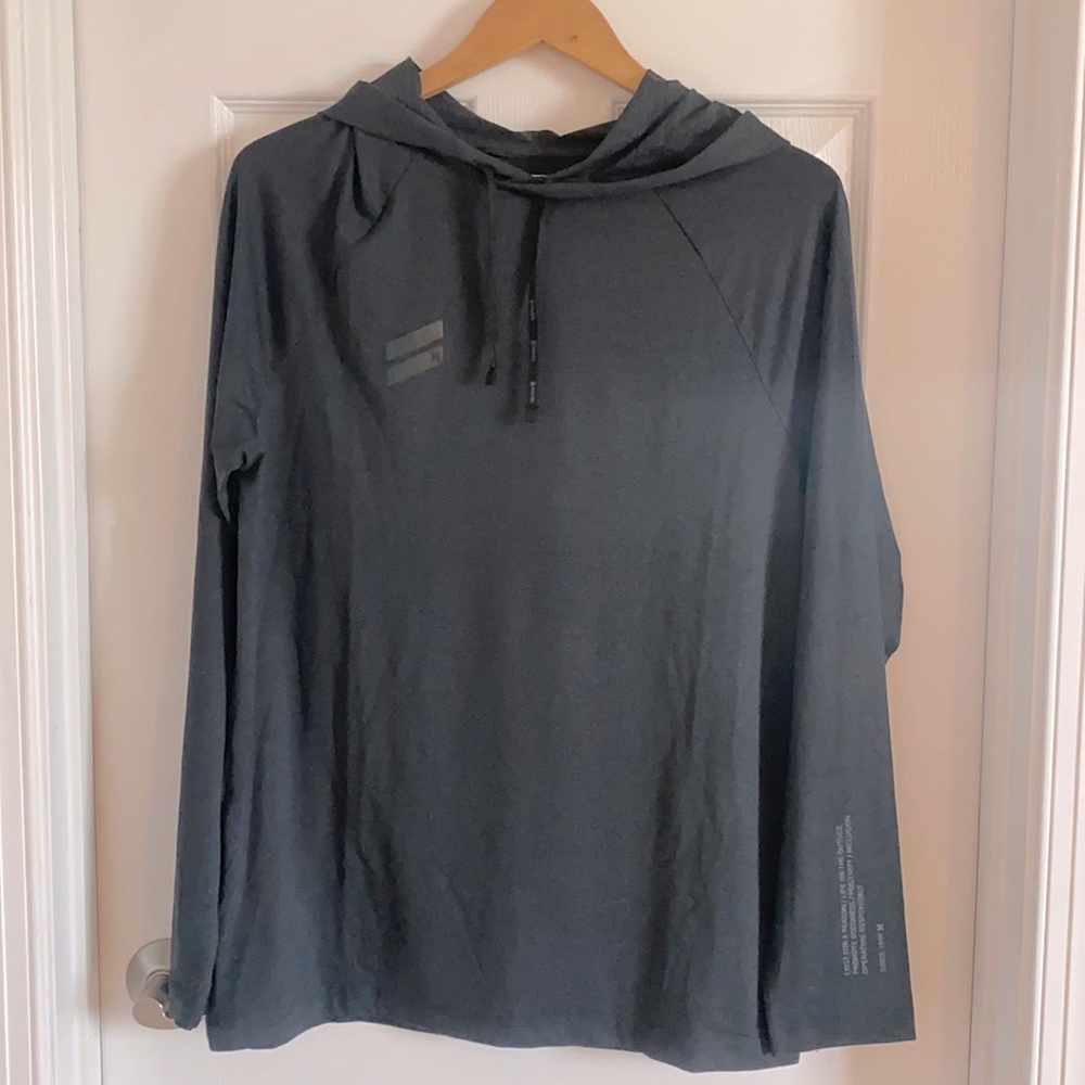 Hurley lightweight sweatshirt Size : Medium